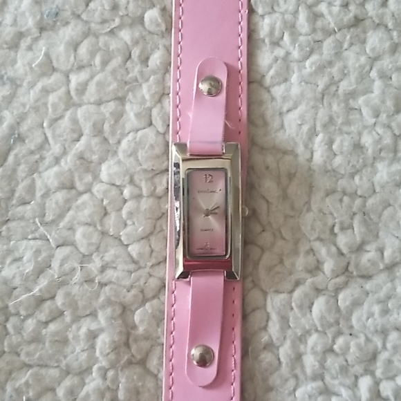 5 watches - $24 for All - Picture 3 of 6